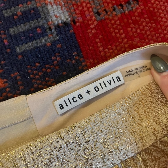 Size 2 Alice and Olivia Gold Pleated Maxi Skirt - Picture 2 of 6